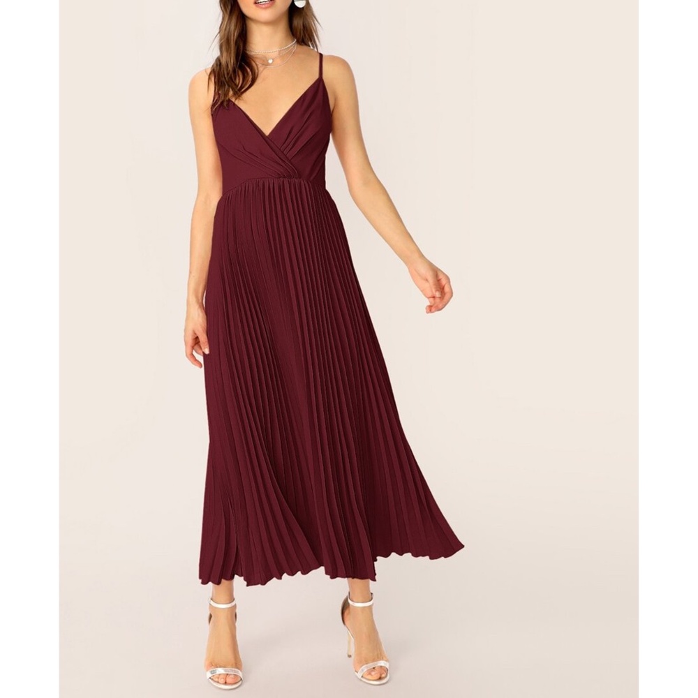 Maroon Burgundy Sleeveless Pleated Maxi Dress